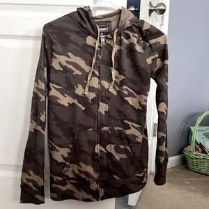 Camo zip up